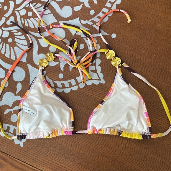 Trina Turk Retro Triangle Bikini Top - Picture 4 of 5